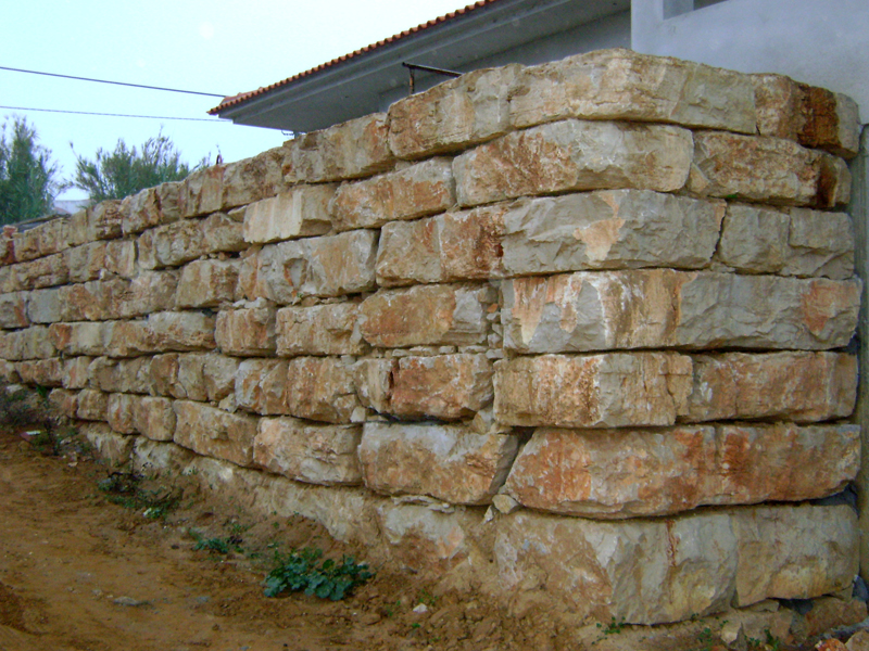 Muro em Lage Rústica [Rustic Stone Walls]